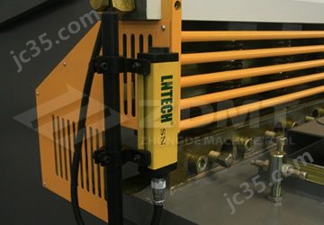光幕保護(hù).jpg